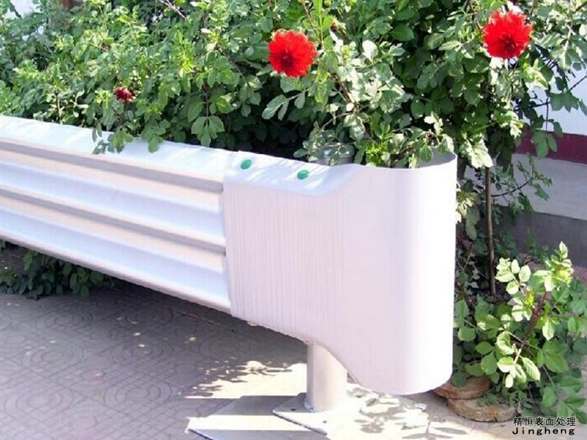 三波波形護欄產(chǎn)品展示