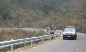 ��·�����o(h��)�ڰ��b��