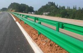 波形梁鋼護(hù)欄施工驗(yàn)收的標(biāo)準(zhǔn)!