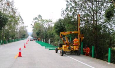 ����������(du��)�����o(h��)�ڰ�ķ�ײ���ܵ���Ҫ��