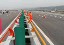 �r(n��ng)�幫·���b�����o(h��)��165�๫��