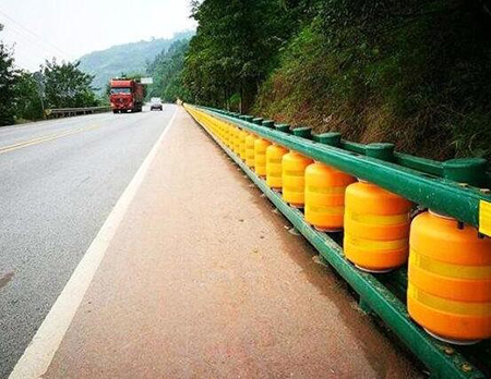 ���D(zhu��n)ʽ��ײ�o(h��)��